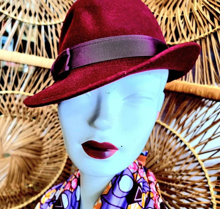 Vintage Chapeaux Barnett Hat - Yatva