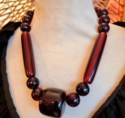Vintage Cherry Amber Bakelite Necklace - Yatva
