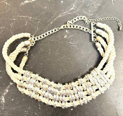 Vintage Choker - Yatva