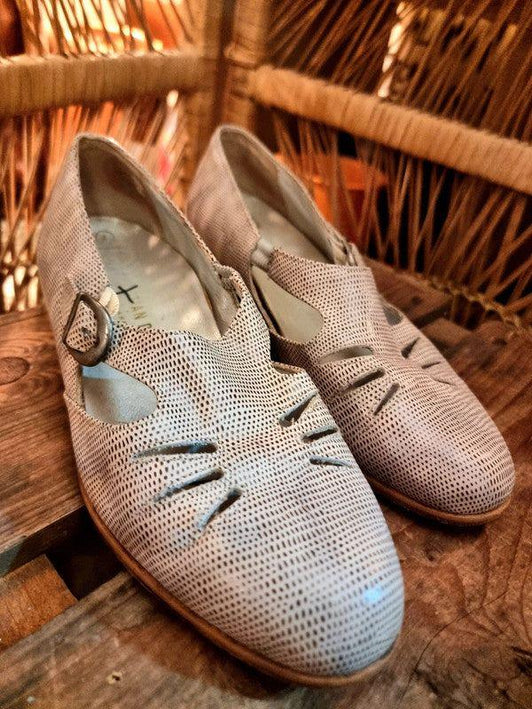 Vintage Christian Dietz Sandals - Yatva