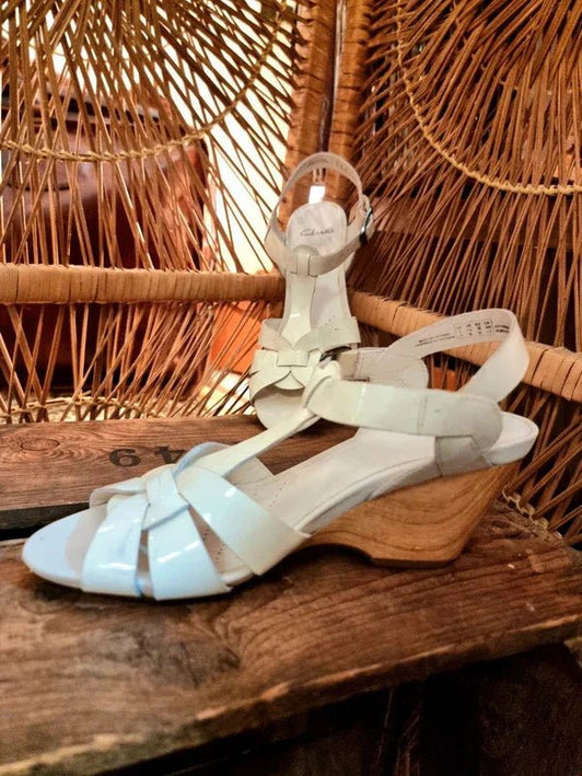 Vintage Clarks Slide Sandals - Yatva