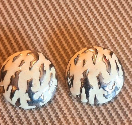 Vintage Clip On Earrings - Yatva