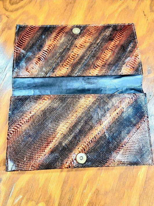 Vintage Clutch Bag - Yatva
