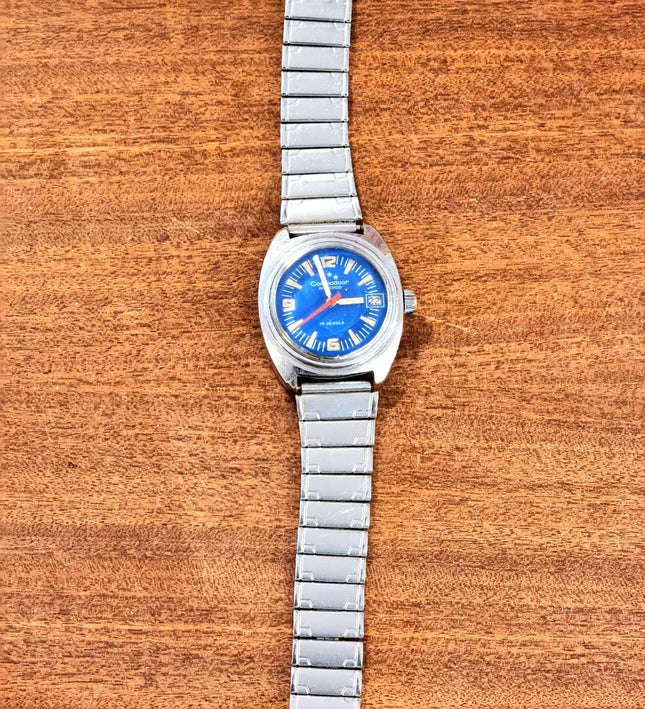 Vintage Commodoor Antichoc Watch - Yatva