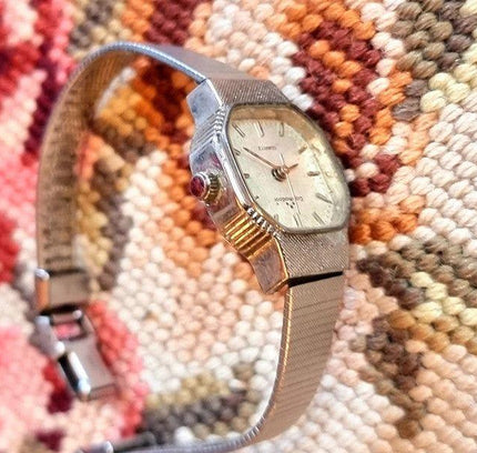 Vintage Commodoor Quartz Watch - Yatva