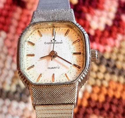 Vintage Commodoor Quartz Watch - Yatva
