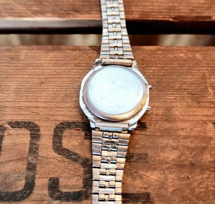 Vintage Commodoor Watch - Yatva