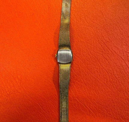 Vintage Commodoor Watch - Yatva