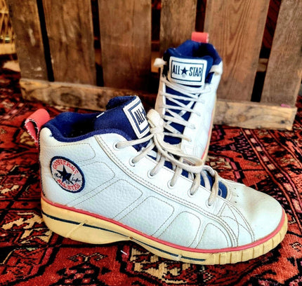 Vintage Converse All Stars Chuck Taylor Hi top Sneakers Trainers - Yatva
