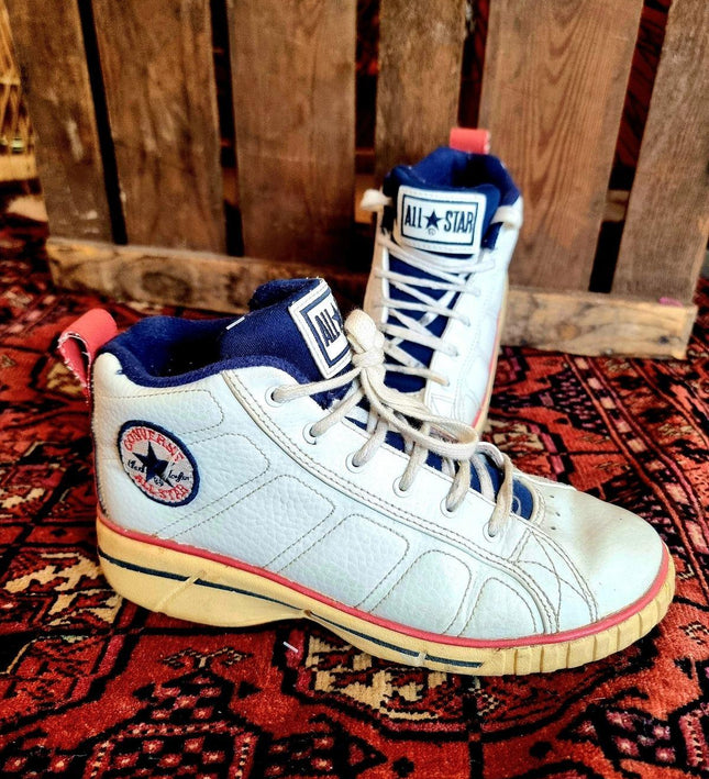 Vintage Converse All Stars Chuck Taylor Hi top Sneakers Trainers - Yatva