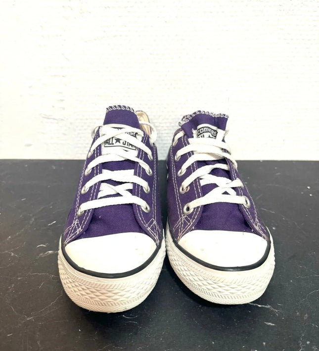Vintage Converse Trainers - Yatva