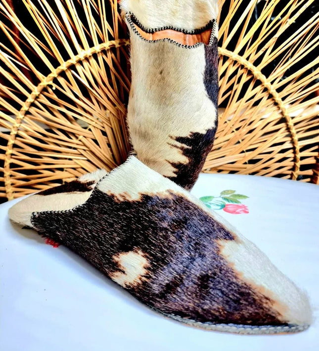 Vintage Cowhide Slippers - Yatva
