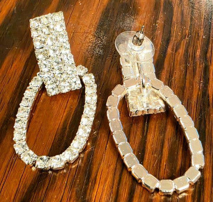 Vintage Deadstock 80s Dangle Drop Pierced Earring - Yatva