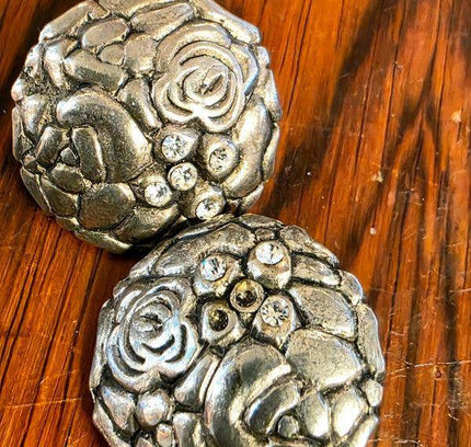 Vintage Deadstock Brand New 80's Clip on Earrings - Yatva