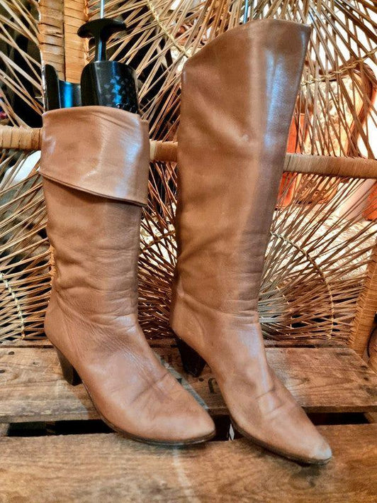 Vintage Delia Boots - Yatva
