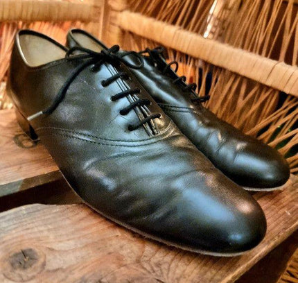 Vintage Diamant Dance Shoes - Yatva