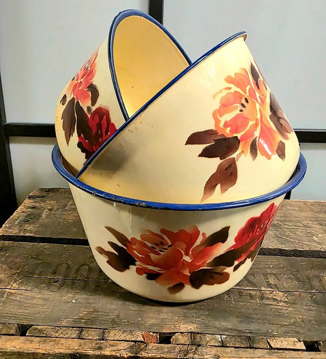 Vintage Diamond (3 Set ) Enamelware Pot with 2 Cover - Yatva
