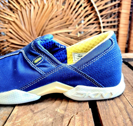 Vintage DKNY Trainers - Yatva