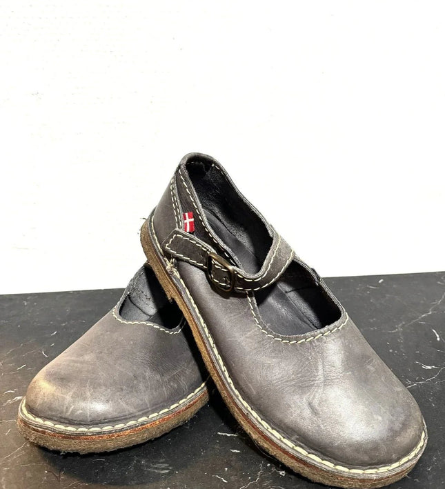 Vintage Duckfeet 1975s Shoes - Yatva
