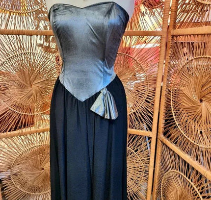 Vintage Eight' Til Late 80's Dress - Yatva