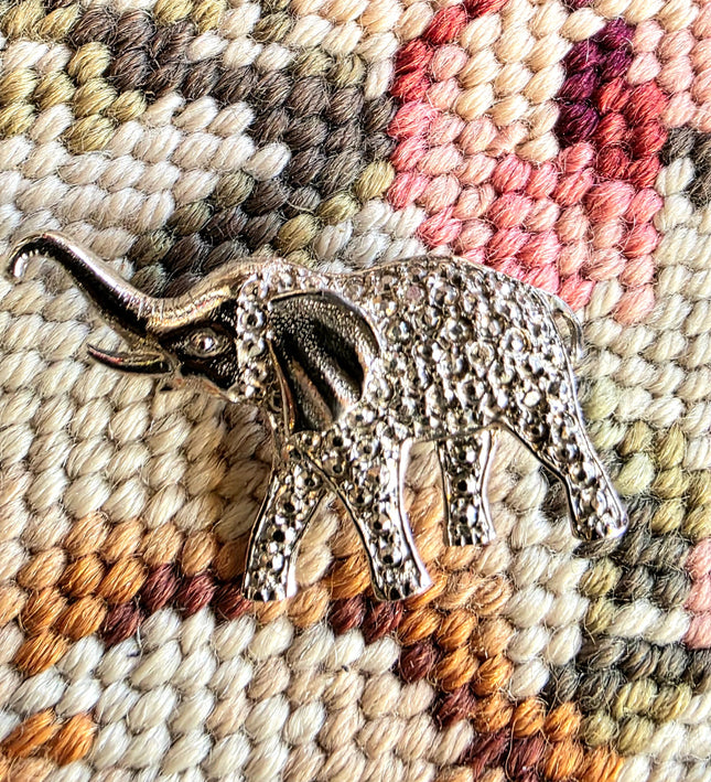 Vintage Elephant Brooch - Yatva