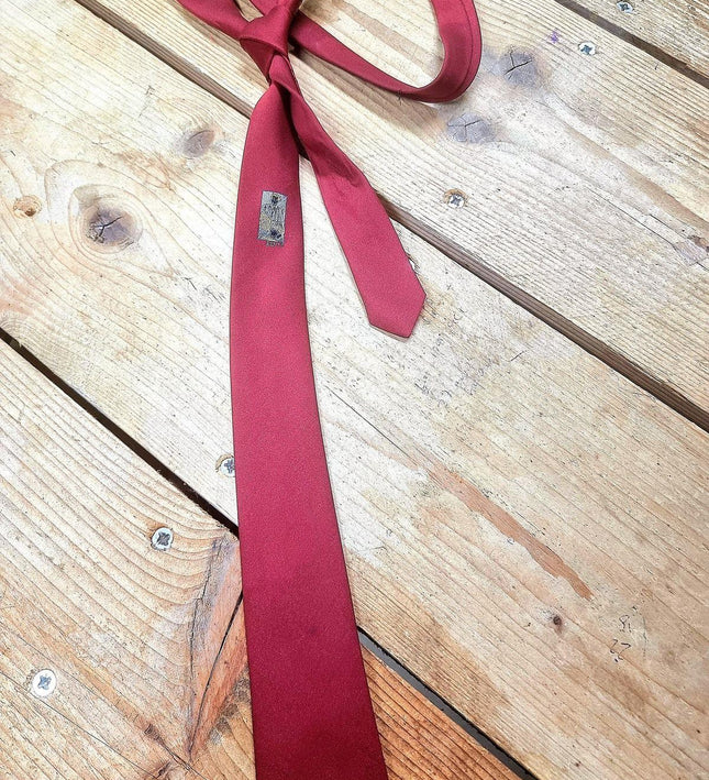 Vintage Elvis Thin Tie - Yatva