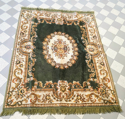 Vintage Emerald Green Traditional Persian Style Medallion Area Rug with Fringe - Yatva