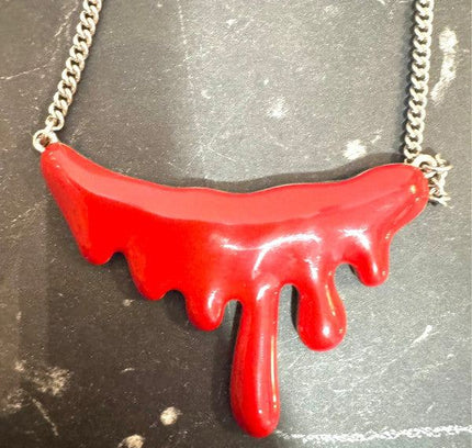 Vintage Fake Blood Necklace - Yatva