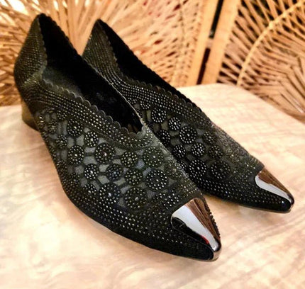 Vintage Fashion Heeled Shoe - Yatva