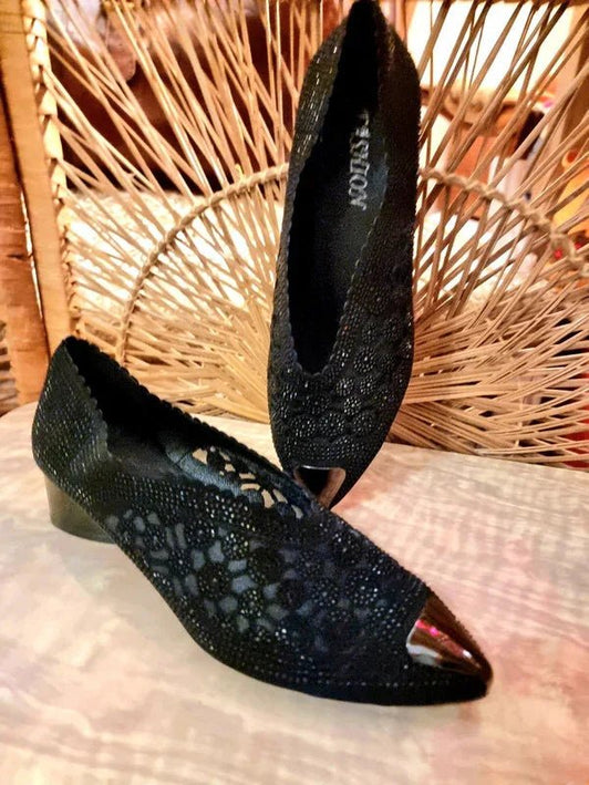 Vintage Fashion Heeled Shoe - Yatva