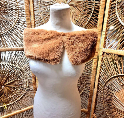 Vintage Faux fur Scarf / Shawl - Yatva