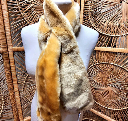 Vintage Faux fur Scarf / Shawl - Yatva