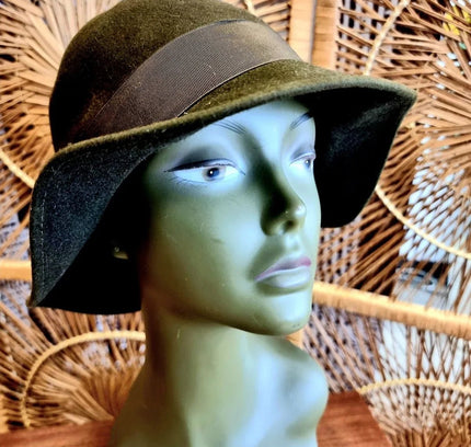 Vintage Flexon Hat - Yatva