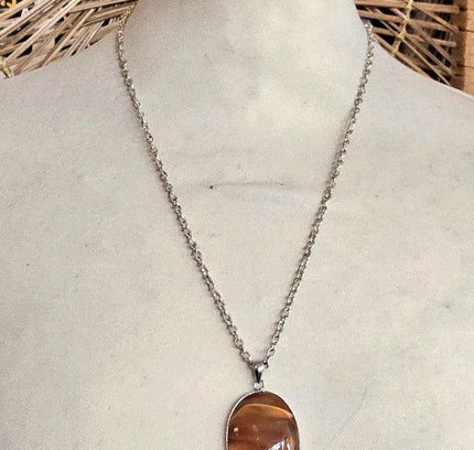 Vintage Gemstone Pendant Necklace - Yatva