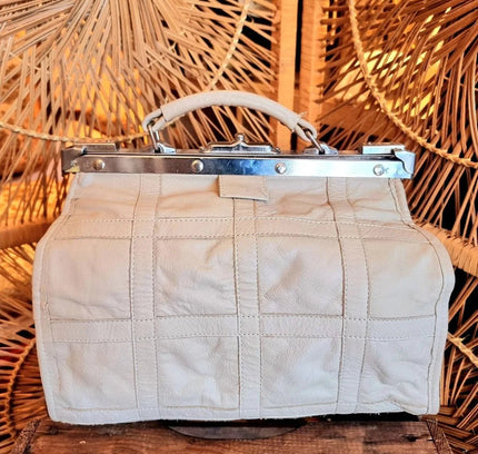 Vintage Gladstone Hand Bag - Yatva