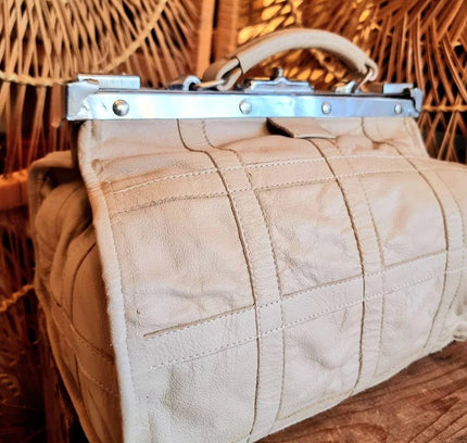 Vintage Gladstone Hand Bag - Yatva