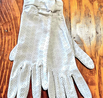 Vintage Gloves - Yatva