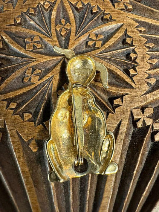 Vintage Goldtone Dog Brooch - Yatva