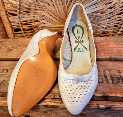 Vintage Gondola Heels - Yatva