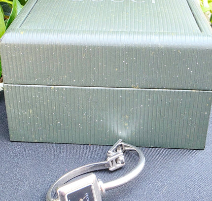 Vintage Gucci 1900L Stainless Steel Bangle Watch - Black Square Dial Luxury Cuff - Yatva