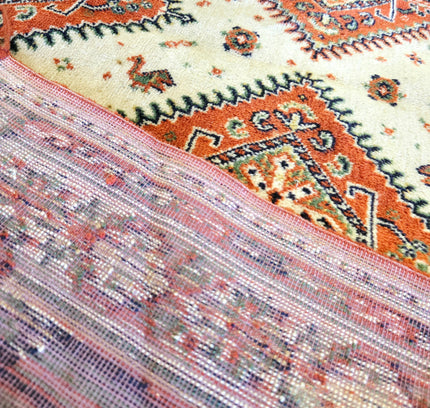 Vintage Hand-Knotted Persian Yalameh Wool Rug - 133 x 175 cm Tribal Area Carpet - Yatva