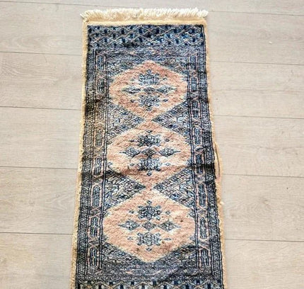 Vintage Hand - Knotted Turkish Oushak Accent Rug - Yatva