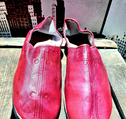 Vintage Handmade Slip on Shoes - Yatva