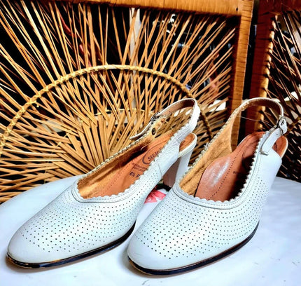 Vintage Heliform Shoes - Yatva