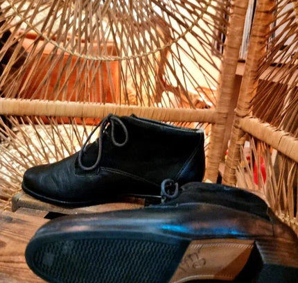 Vintage Helioform Ankle Boots - Yatva
