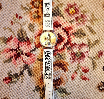 Vintage "I Love You Grandma" Watch - Yatva