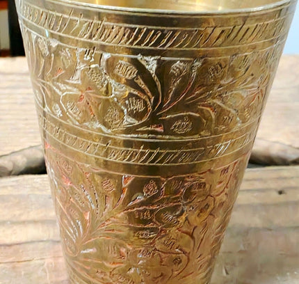 Vintage Indian Etched Brass Lassi Cup – Boho Brass Tumbler / Vase, Pat. 2459 - Yatva