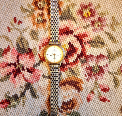 Vintage Junghans Quartz Watch - Yatva