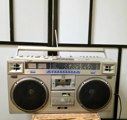 Vintage JVC RC-M70W Boombox – "King of Blasters" (1979) – Tested & Working - Yatva
