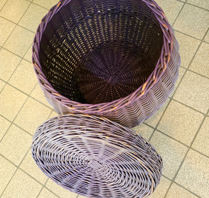 Vintage Large Woven Wicker Rattan Laundry Basket - Storage Hamper with Lid - Yatva